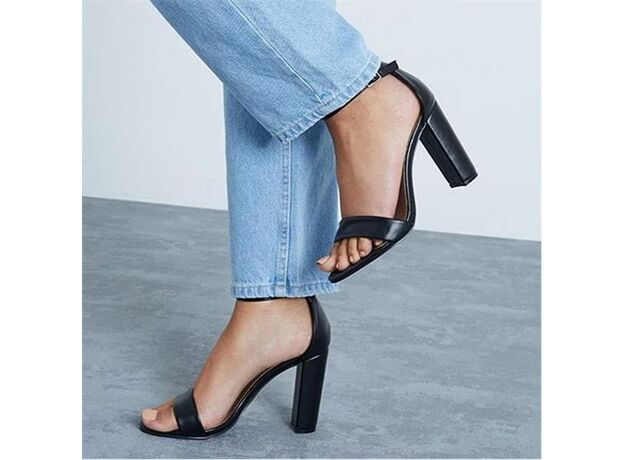 I Saw It First Block Heel Barely There Heeled Sandals_3