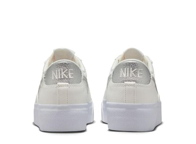 Nike Blazer Low Platform Shoes_2