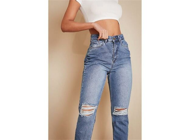 I Saw It First Ripped Knee Mom Jeans_3