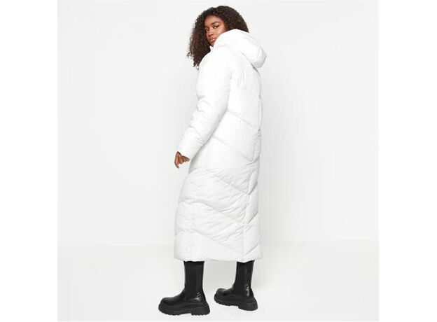 Missguided Recycled Longline Chevron Puffer Coat_2