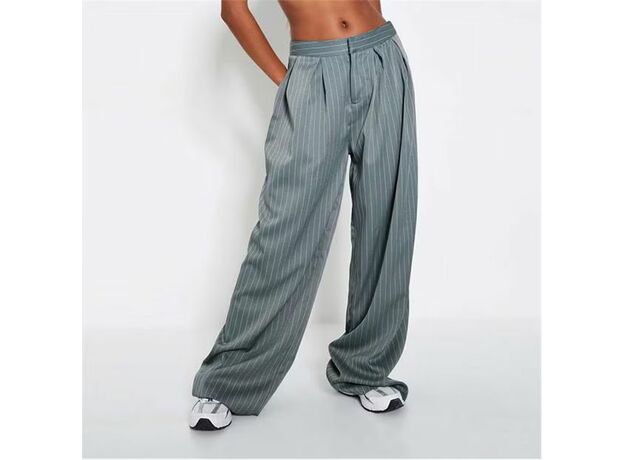 I Saw It First Pinstripe Pleated Wide Leg Trousers_2